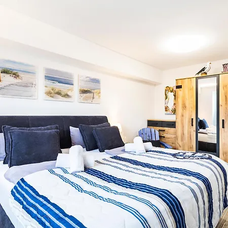 Prora - Strandmuschel بينز