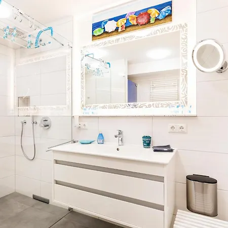 Prora - Strandmuschel بينز